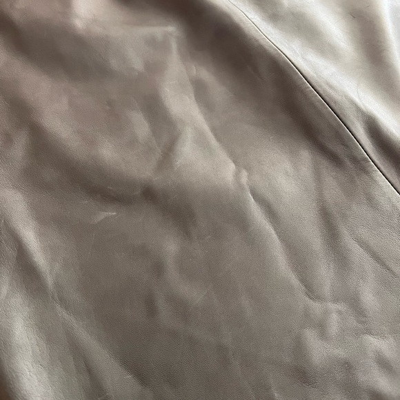 Leather pencil skirt ✏️ - Picture 3 of 5